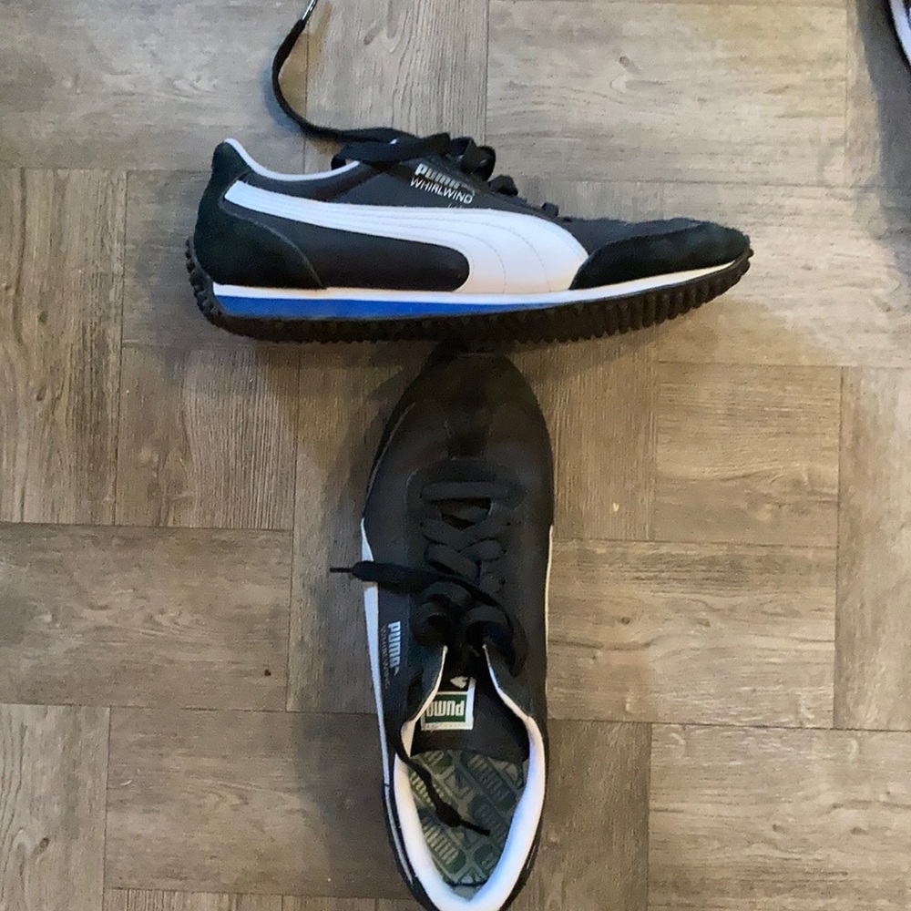 Puma whirlwind sneakers